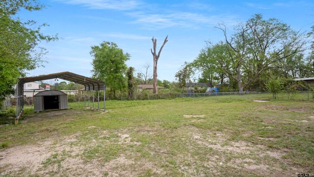 1925 Cushing Dr, Tyler, TX 75702