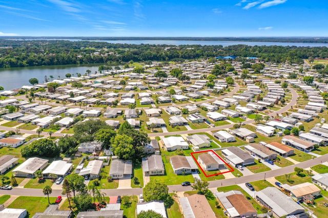 1660 ELKHART CIRCLE, Tavares, FL 32778