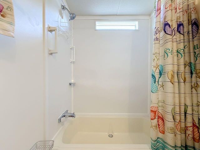 1660 ELKHART CIRCLE, Tavares, FL 32778