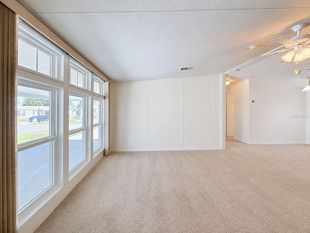 1660 ELKHART CIRCLE, Tavares, FL 32778