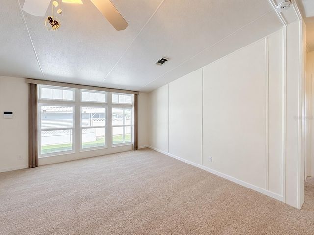 1660 ELKHART CIRCLE, Tavares, FL 32778