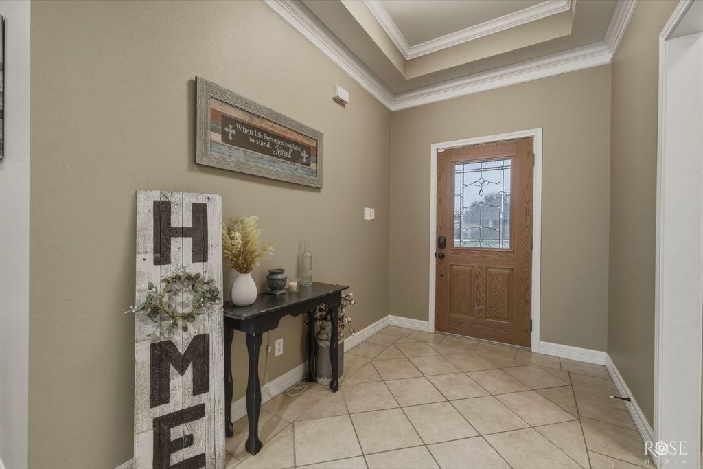 Image 9 of property listing at 4302 Goodnight Trail, San Angelo, TX 76903