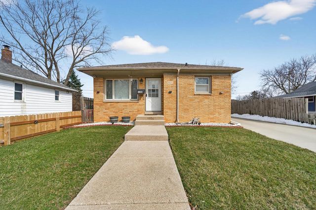 1104 North STREET, Racine, WI 53402