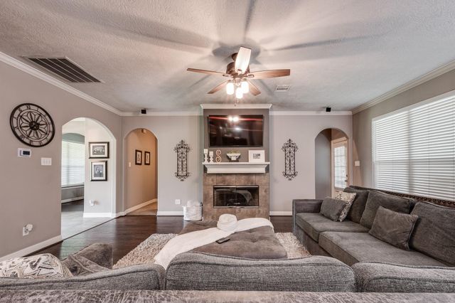 1202 Silver Moon Trail, Crosby, TX 77532