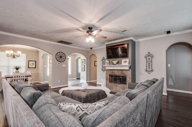 1202 Silver Moon Trail, Crosby, TX 77532