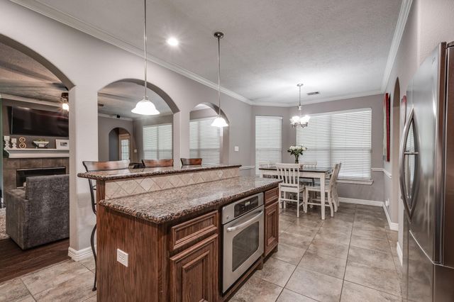 1202 Silver Moon Trail, Crosby, TX 77532