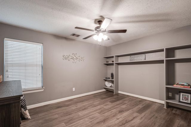 1202 Silver Moon Trail, Crosby, TX 77532