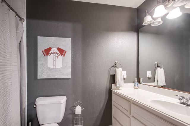 1202 Silver Moon Trail, Crosby, TX 77532