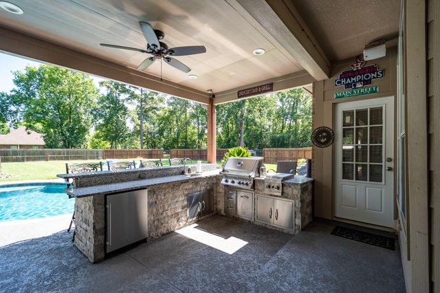 1202 Silver Moon Trail, Crosby, TX 77532
