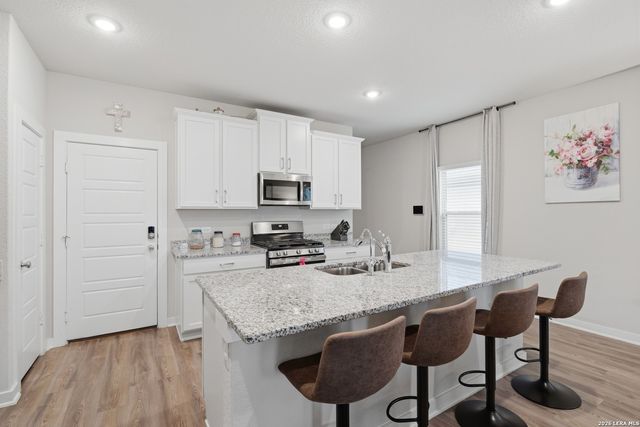 827 laurel, San Antonio, TX 78219