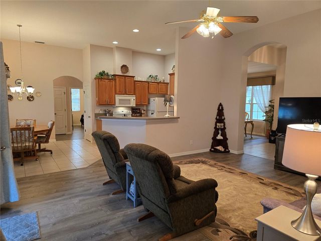 3370 SAINT LUCIA COURT, Tavares, FL 32778