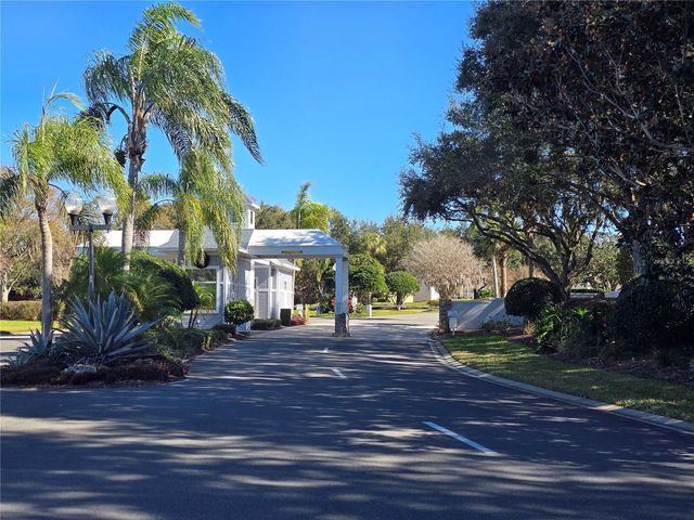 3370 SAINT LUCIA COURT, Tavares, FL 32778