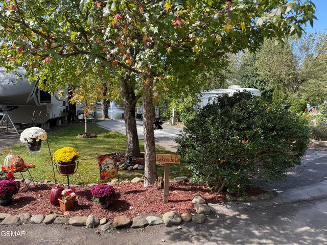 4229 E Parkway #344, Gatlinburg, TN 37738
