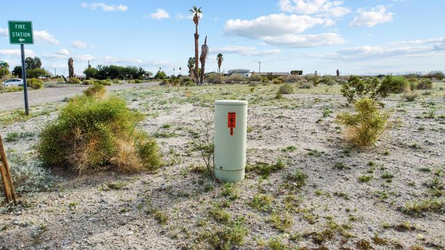 1552 Nile Drive, Thermal, CA 92274