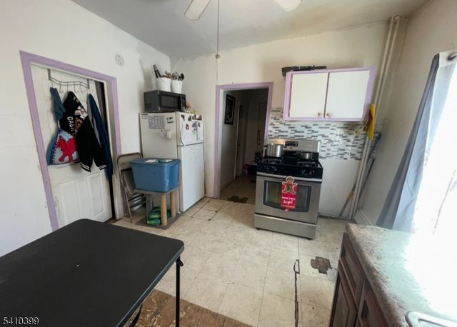 23 Ward St, Paterson City, NJ 07501