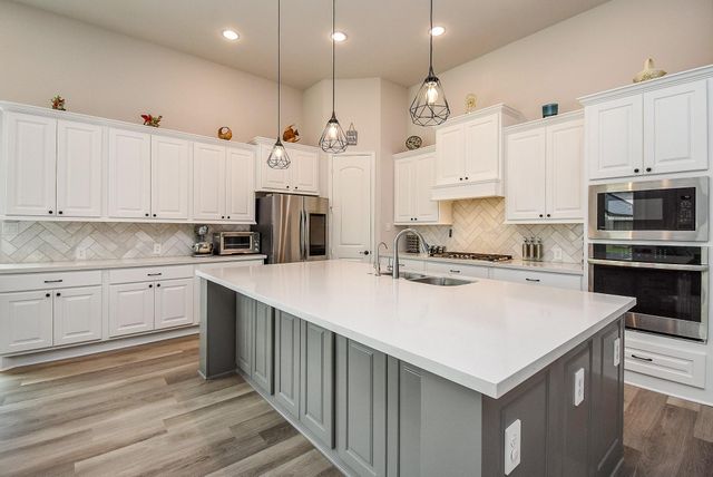28903 Creekside Bend Drive, Fulshear, TX 77441