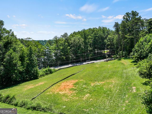 2715 Club Drive, Gainesville, GA 30506