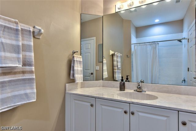 20081 Seagrove ST 902, Estero, FL 33928