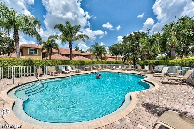 20081 Seagrove ST 902, Estero, FL 33928