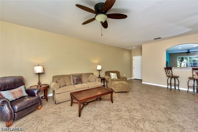 20081 Seagrove ST 902, Estero, FL 33928