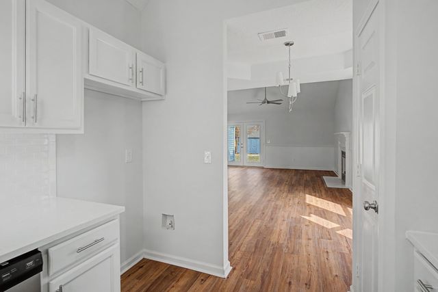 103 Westchester Dr, White House, TN 37188