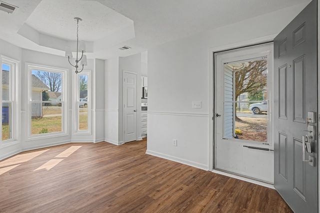 103 Westchester Dr, White House, TN 37188