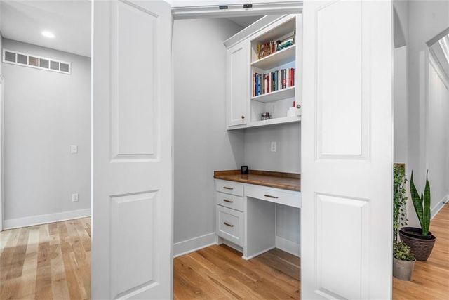 19485 W 202nd Street, Spring Hill, KS 66083