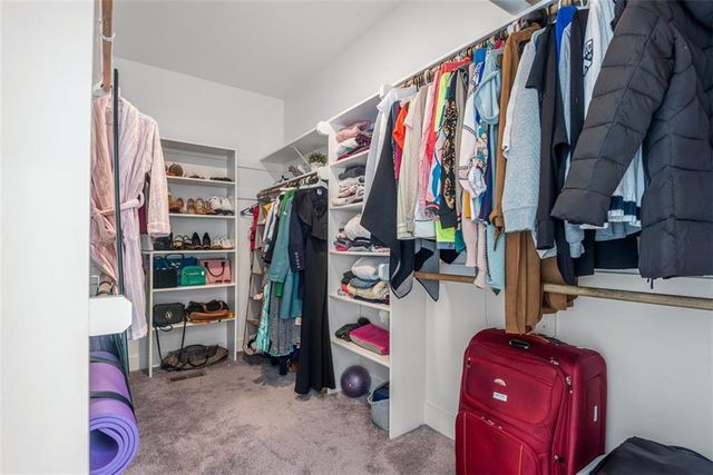 19485 W 202nd Street, Spring Hill, KS 66083