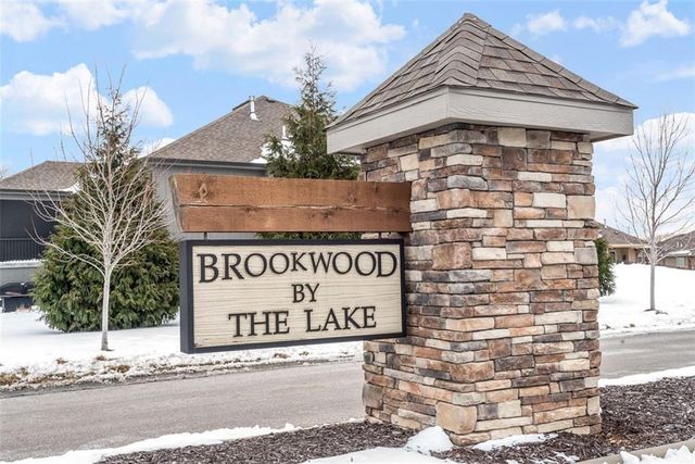 19485 W 202nd Street, Spring Hill, KS 66083