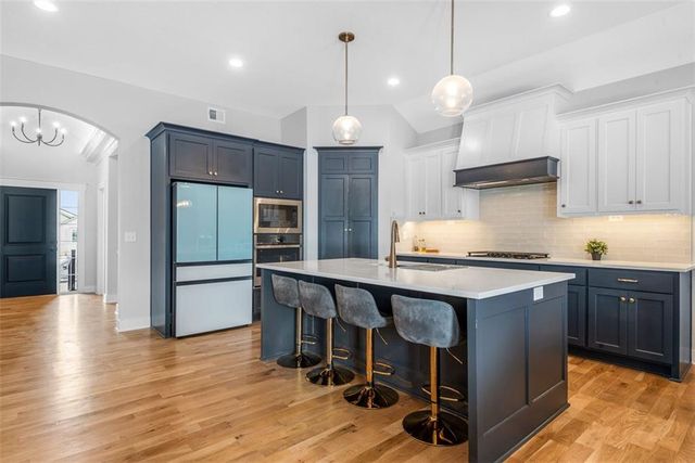 19485 W 202nd Street, Spring Hill, KS 66083