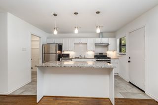 6435 Ravendale Lane, Dallas, TX 75214