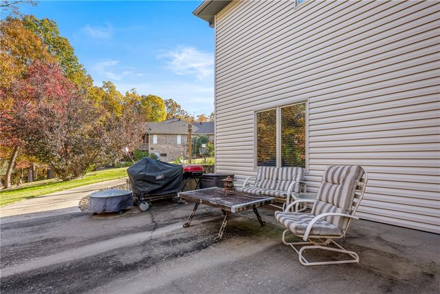 20 Beaty Lane, Bella Vista, AR 72715
