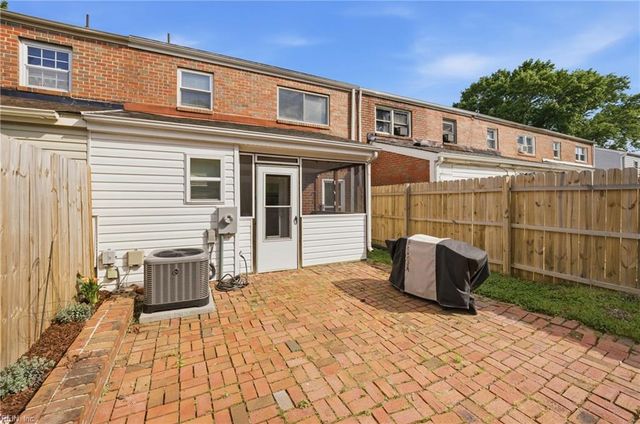2212 Sedgewick DR, Virginia Beach, VA 23454