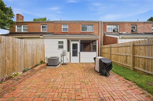 2212 Sedgewick DR, Virginia Beach, VA 23454