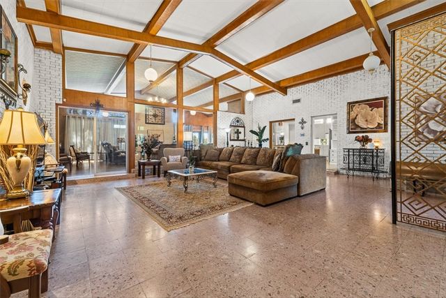 9675 County Road 325, Mathis, TX 78368