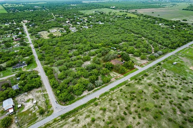 9675 County Road 325, Mathis, TX 78368
