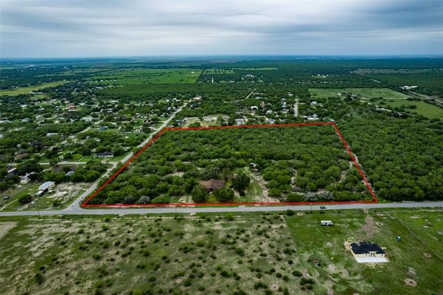 9675 County Road 325, Mathis, TX 78368