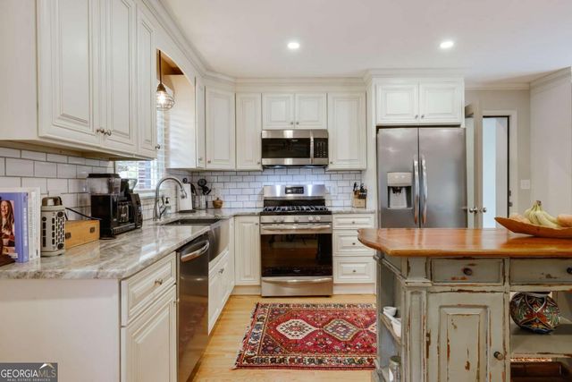 339 Beechwood Drive, Athens, GA 30606