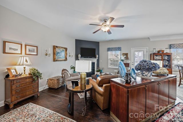 7244 Kenyon Drive, Denver, NC 28037