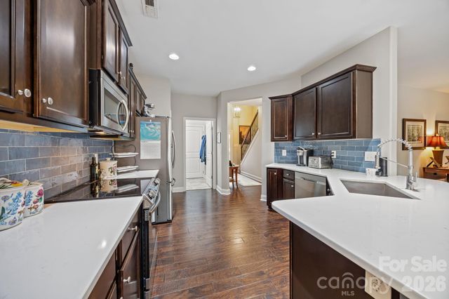 7244 Kenyon Drive, Denver, NC 28037