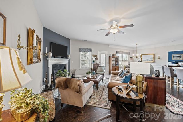 7244 Kenyon Drive, Denver, NC 28037