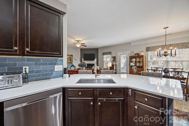 7244 Kenyon Drive, Denver, NC 28037