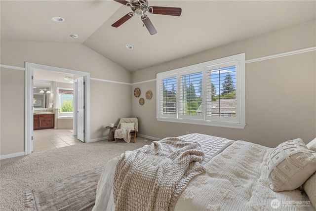 25230 132nd Place SE, Kent, WA 98042