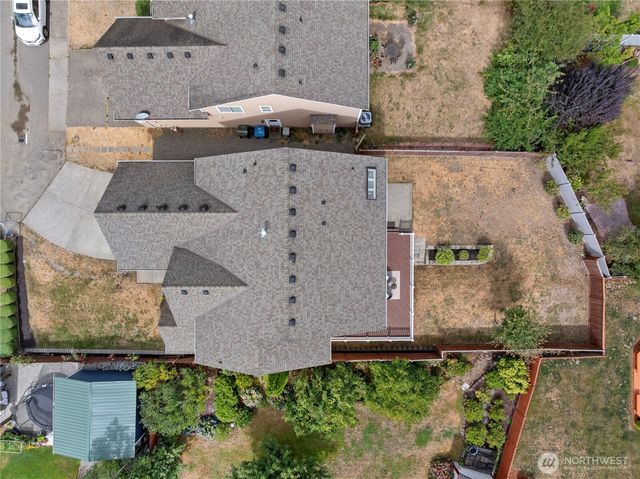 25230 132nd Place SE, Kent, WA 98042