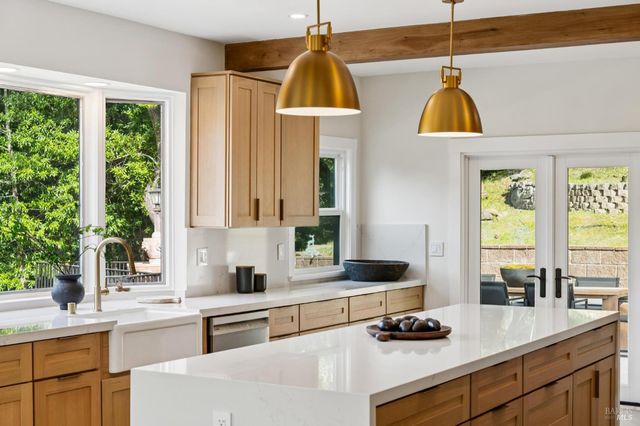 88 Lincoln Park, San Anselmo, CA 94960