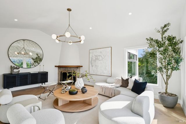 88 Lincoln Park, San Anselmo, CA 94960