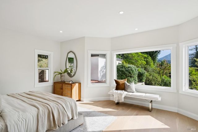 88 Lincoln Park, San Anselmo, CA 94960