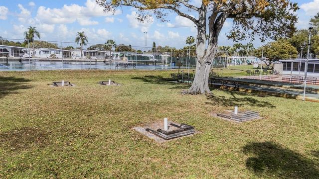 257 SAGO PALM STREET, Largo, FL 33778