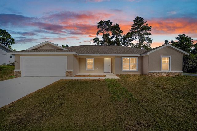 8121 SW 202ND TERRACE, Dunnellon, FL 34431