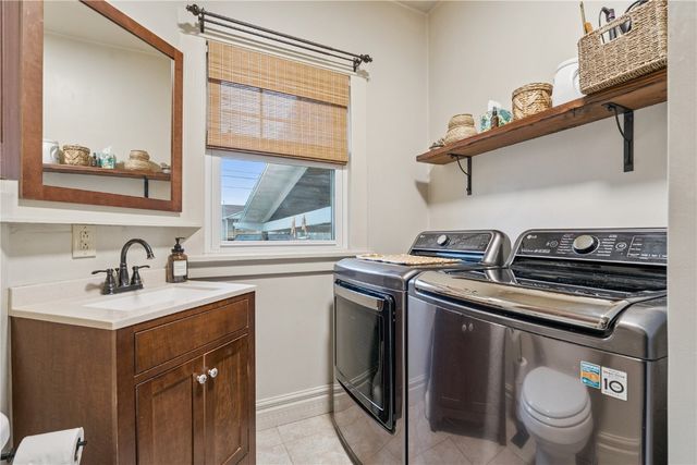 1177 10th Street, Marion, IA 52302